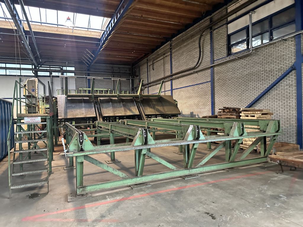 Stacking and de-stacking line MWN, 2 sorting gate, 12 pcs stacking sticks magazine, roller conveyors, 7 layers per min, max timber 6 m !!