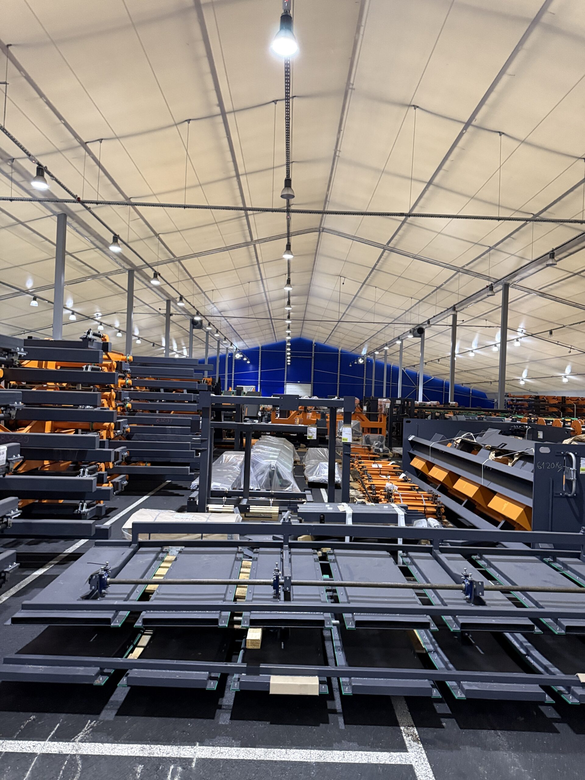 NEW Dry sorting 52 pockets ja Green sorting lines 40 pockets.